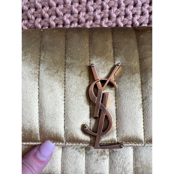 PREOWNED Saint Laurent Vicky Velvet YSL Logo Magnetic Cross-Body Bag Gold - Picture 7 of 14